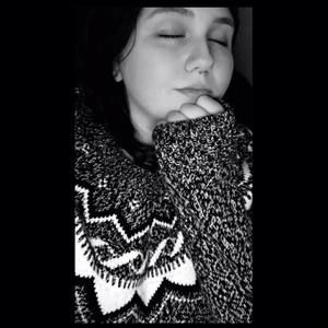 Meet your Posher, Jade